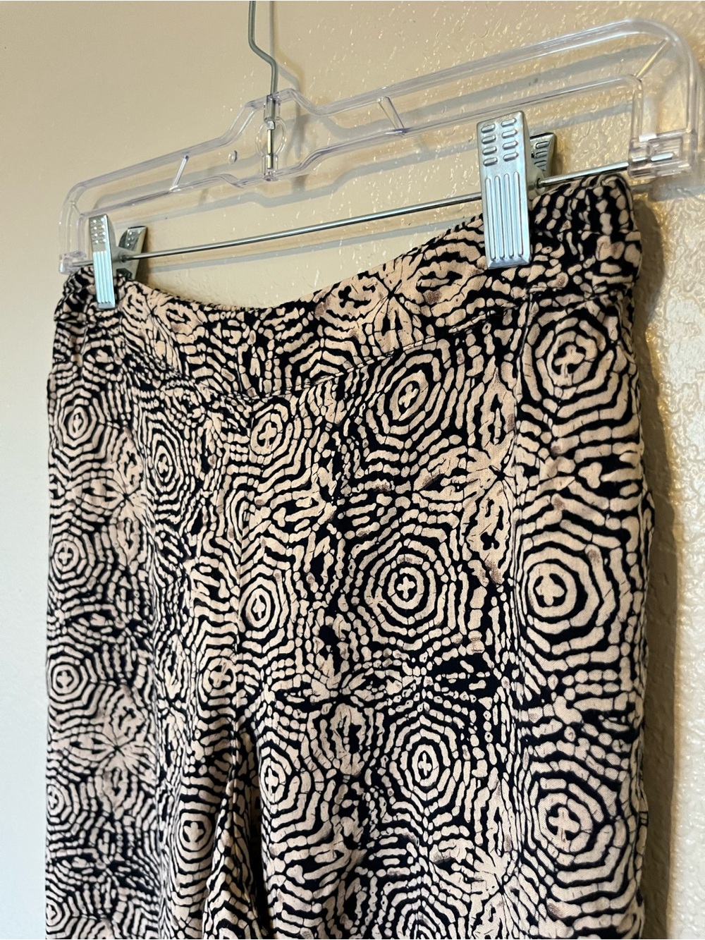 Comfy Patterned Pants - Picture 2 of 9
